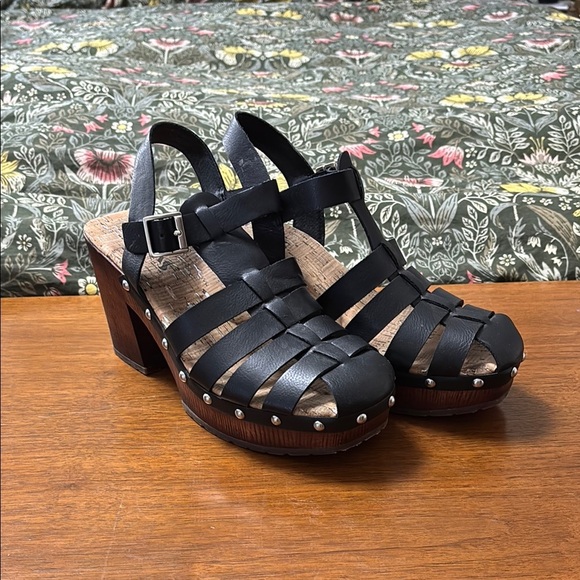 Korks fisherman sandals - Picture 1 of 8